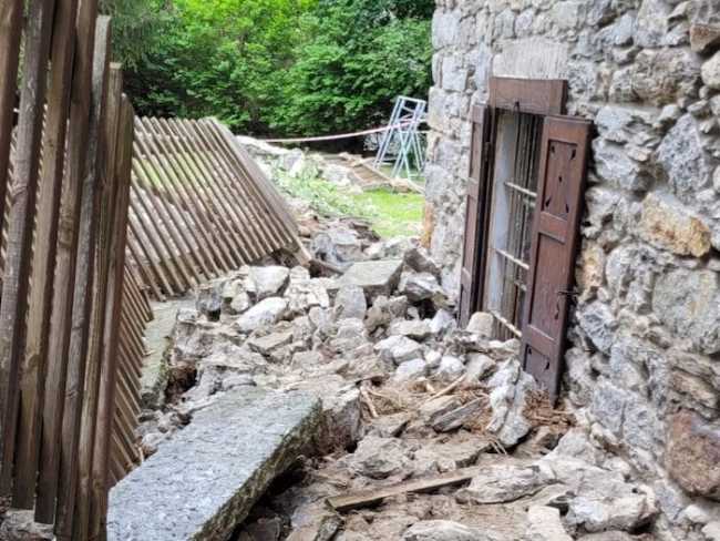 449697108 769599918713585 5402994097812059150 n copia