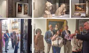 Collage Minimalista Femminile Beige Dettagli 1