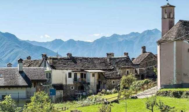 Crevoladossola caratteristica