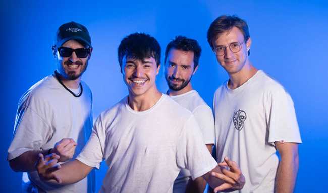 Immagine JPEG 48CB 903E CB 0