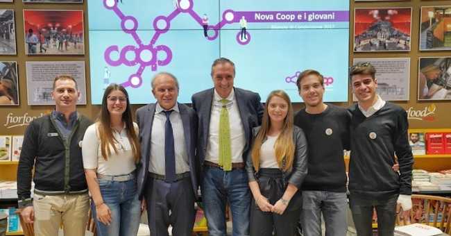 Novacoop e giovani Ambrogio DalleRive