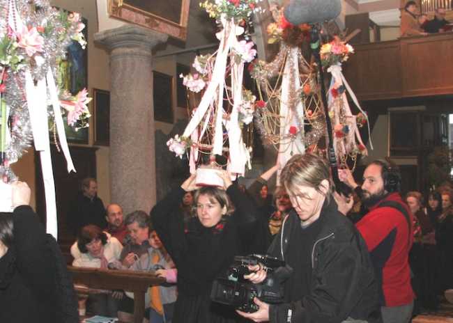 alla Candelora ripresa dai canadesi