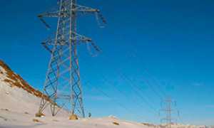 b inteconnecxtor elettrodotto cima neve