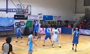 b poli opposti basket bra