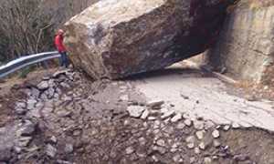 b sasso devero strada