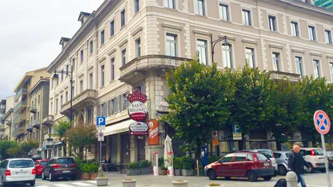 bar regina chiuso lutto