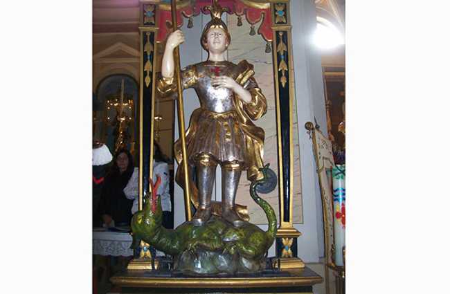 beura statua santo drago