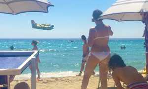 canadair mare spiaggia gallipoli 17
