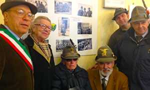 corta alpini inaugurazione casa mostra