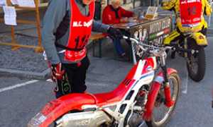 corta moto epoca trial