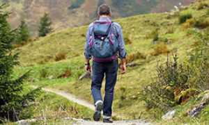 corta sentiero camminata