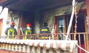 corta vigili fuoco casa fumo
