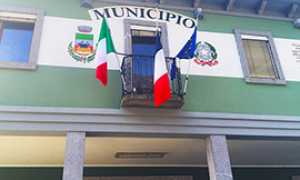 corta vogogna bandiera francese