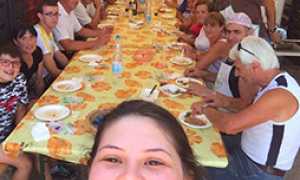 corta volontari cena sagra patata