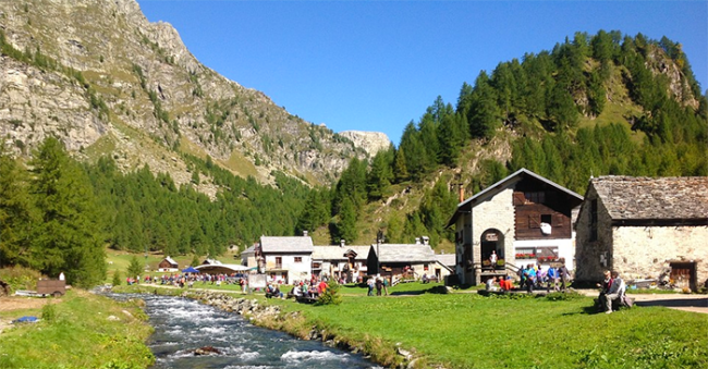 devero crampiolo torrente estate