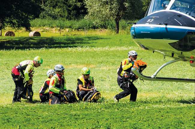 elicottero soccorso salita