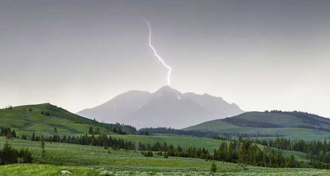 fulmine montagna
