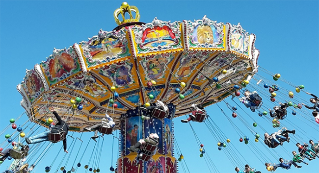 giostra festa altalena