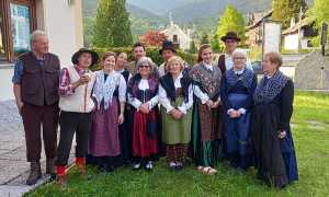 gruppi costumi e bricolle spalloni1405221