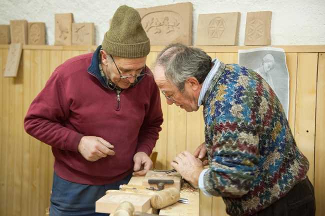 il corso di intaglio su legno alla scuola di belle arti rossetti valentini