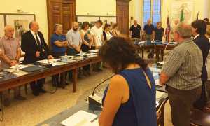 minuto silenzio consiglio domo erika pioletti