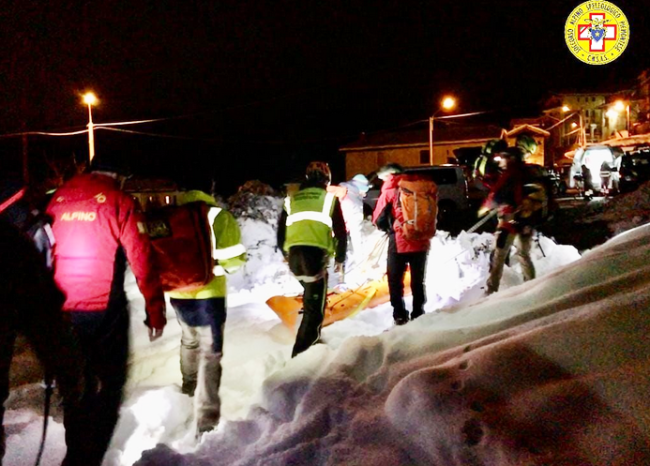 neve notte fila case