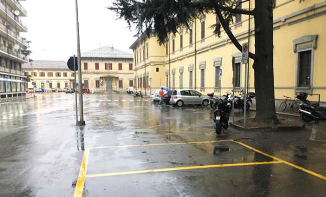 piazza stazione verso posta