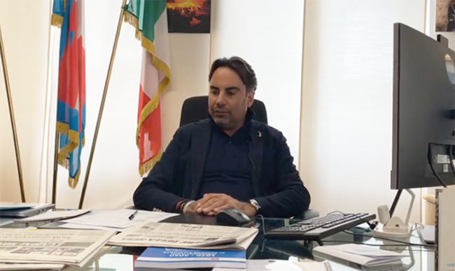 preioni regione scrivania