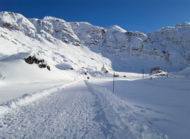 riale neve chiesa foto renzo michetti