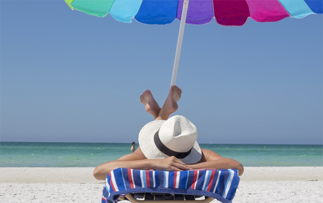 spiaggia sole ombrellone