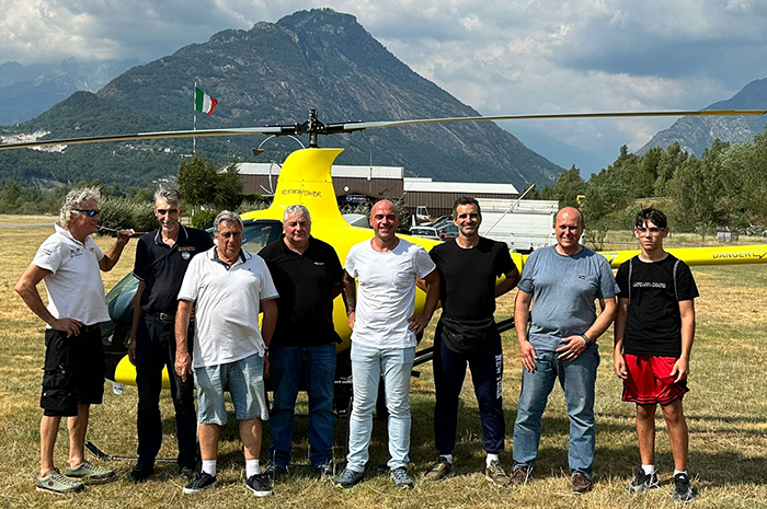 Nuovi pilota di aereo ultraleggero all'Air Valdossola. In 3 con trasporto passeggeri