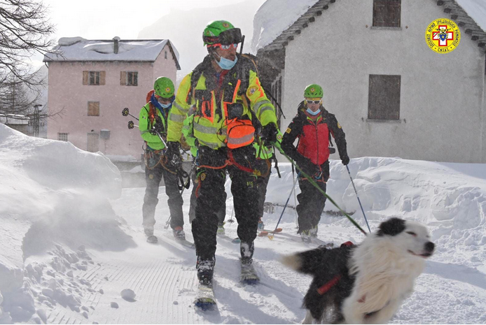 70 anni di Soccorso Alpino: si premiano i volontari di lungo corso 
