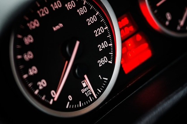 Auto interno motori
