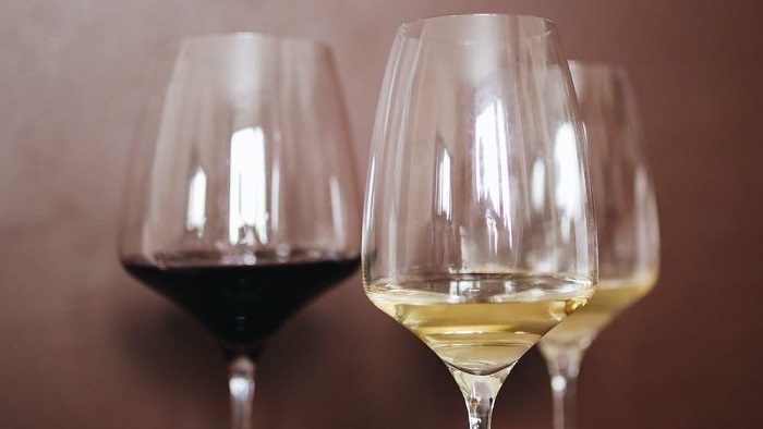 Corsi di beverage tasting per appassionati all'alberghiero Rosmini