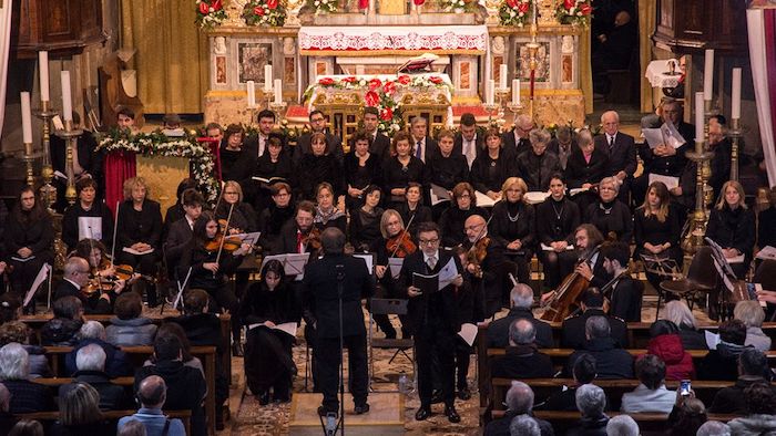 Bach e Vivaldi in Collegiata: 80 esecutori per il concerto di Natale, stasera