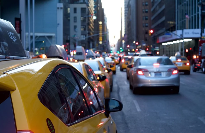 "La radiazione dei veicoli e l’uso dell’auto non intestata", nuovo editoriale di Carlo Crapanzano