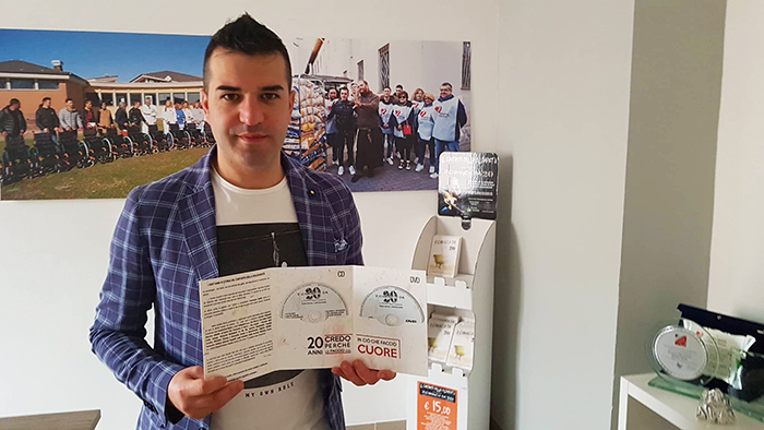 Vendite alle stelle e tanti concerti in vista per il Cantante della Solidarietà Salvatore Ranieri