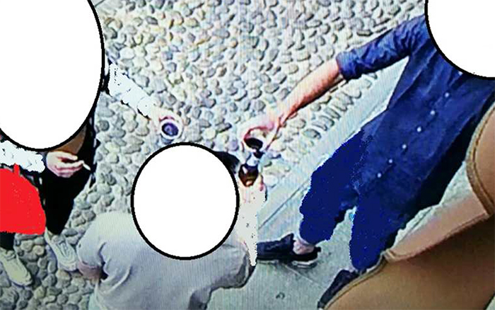 Barista domese e clienti che brindano, tutti senza mascherina. Multa sino a 3 mila euro e chiusura sino a 30 giorni del locale