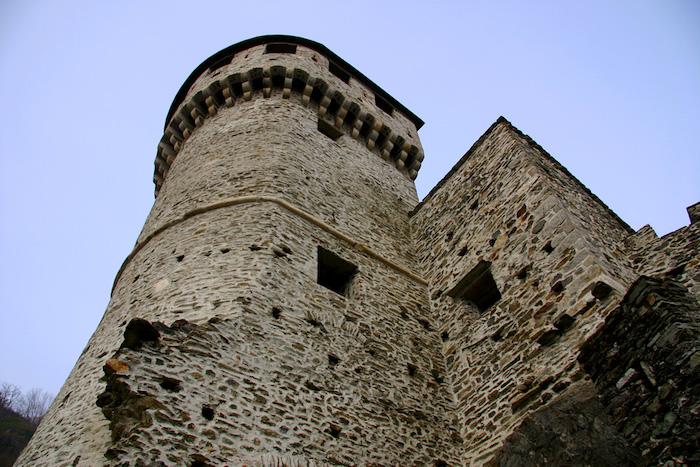 Poetry Slam: al Castello di Vogogna una gara di poesia performativa orale