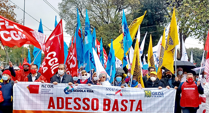 E' il momento di costruire non di demolire, editoriale di Piero Gaido