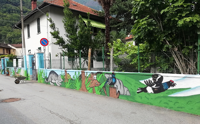 A Premosello Chiovenda una via colorata di murales dedicati alla val Grande e al Parco
