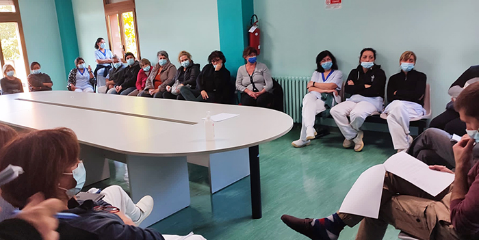 Incertezze sull'orario di lavoro nel nuovo appalto per le pulizie nella sanità. Assorbiti tutti i 90 lavoratori