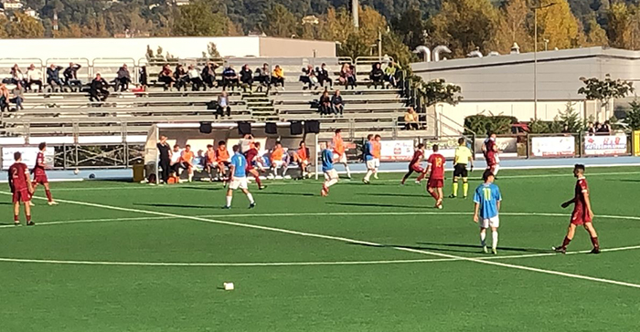 Juve Domo vittoriosa a Dormelletto, super gol di Pesce che di testa mette la palla all' incrocio