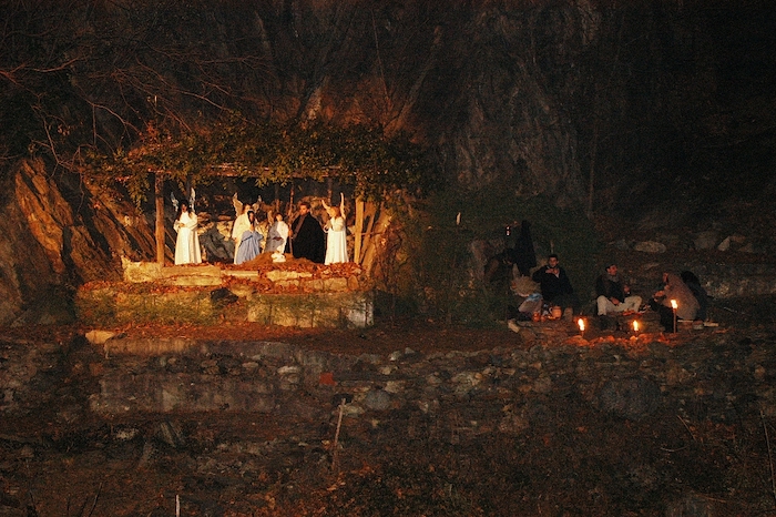 Vogogna: il presepe vivente nelle strade del borgo medievale 