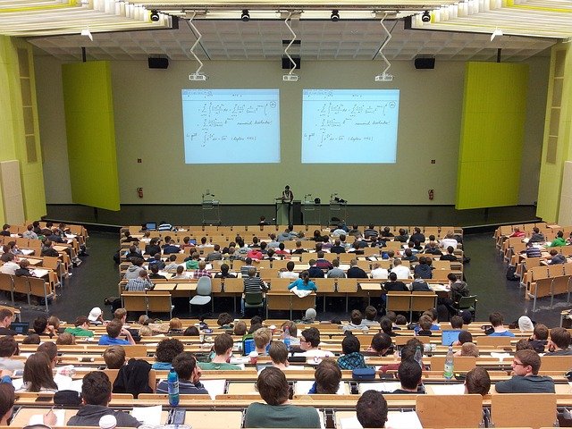 university gad95d70c5 640