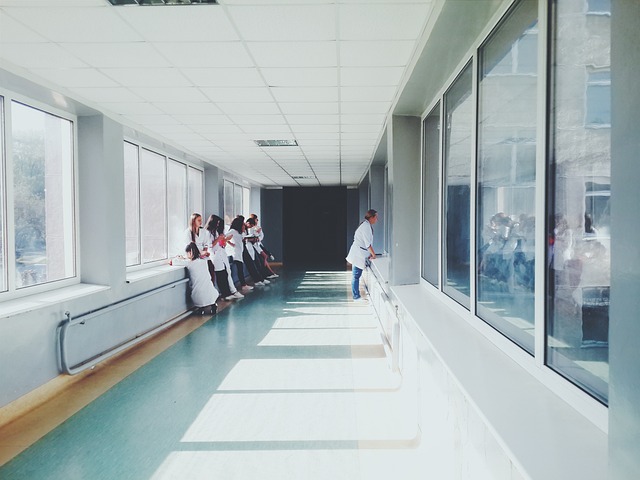 doctors 2607295 640
