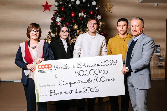 Assegnate al Vco 7 borse di studio di Nova Coop ai figli dei dipendenti