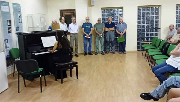 Antrona: serata musicale col pianoforte del Professore Dante Tomasini donato