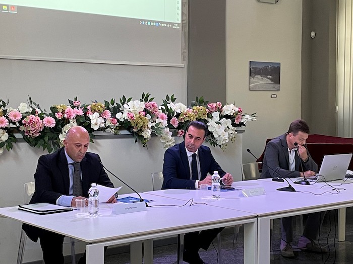 Agenzia delle dogane: commercio estero e procedure telematiche, il seminario a Domo