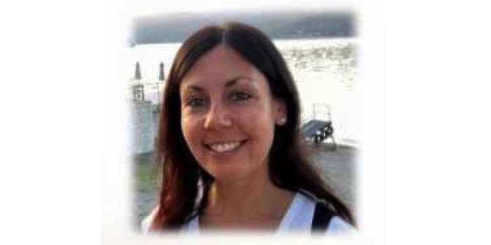 Villadossola: l'ultimo commosso addio a Sara Ferraro, scomparsa a 39 anni  